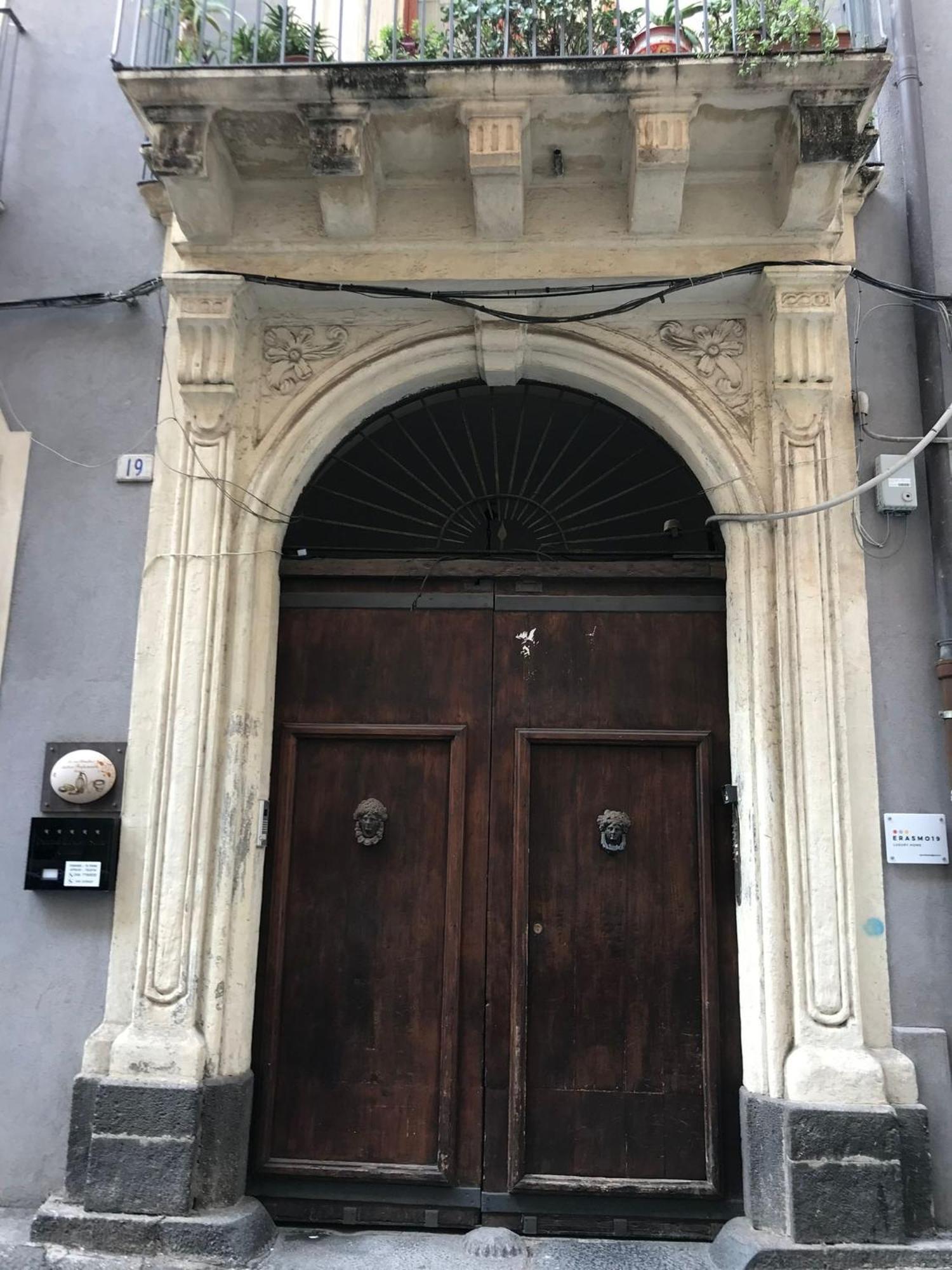 Erasmo 19 Luxury Home Catane Extérieur photo